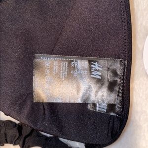 H&M bikini top US12